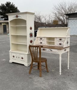 میز تحریر چوبی