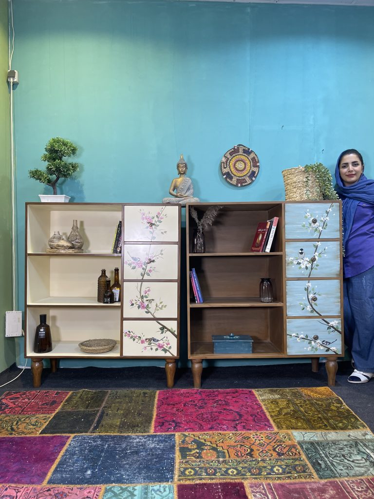 کتابخانه چوبی هنری