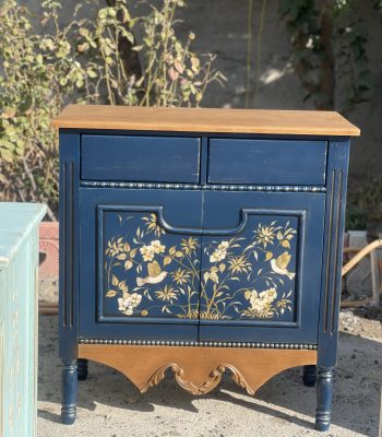 کنسول چوبی ابی