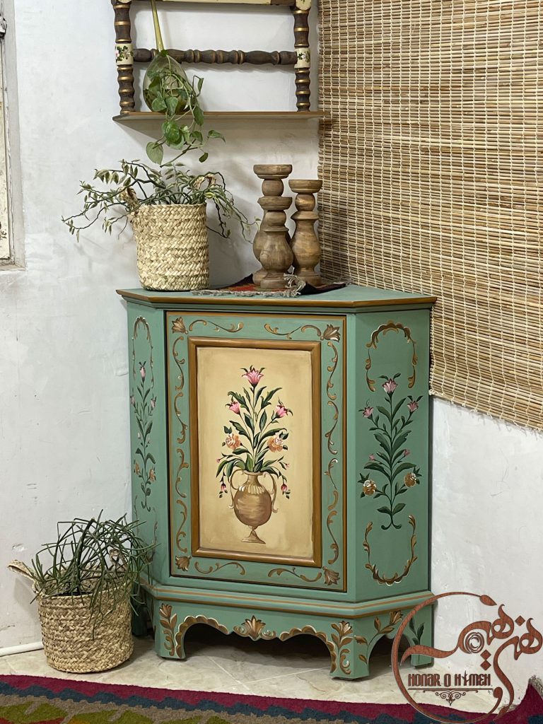 کنسول گوشه ای سبز