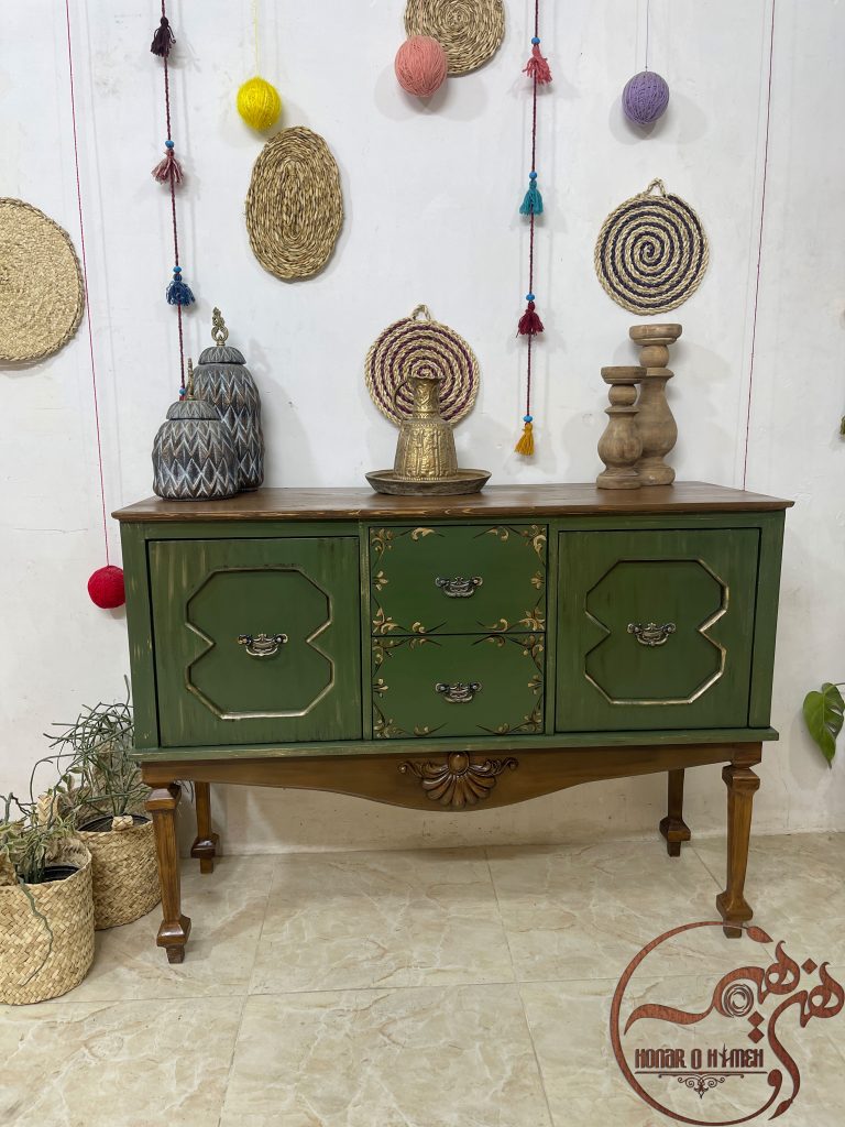 کنسول چوبی سبز