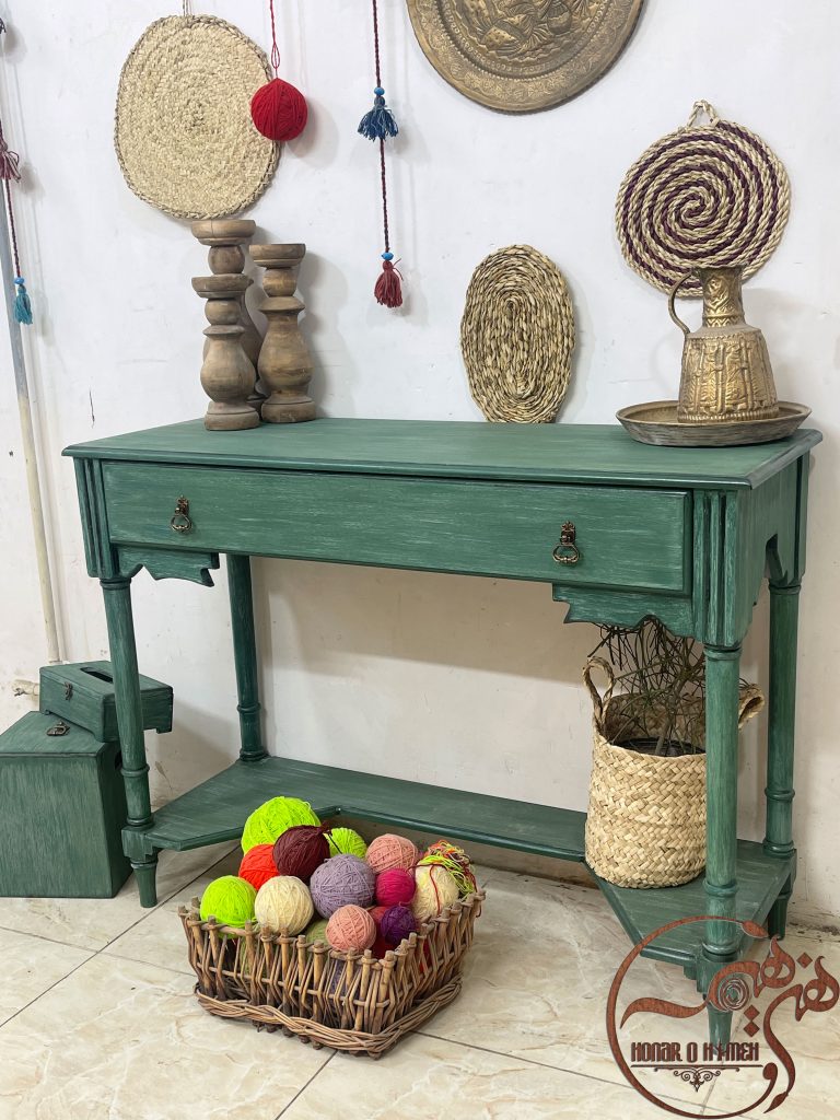 کنسول چوبی سبز