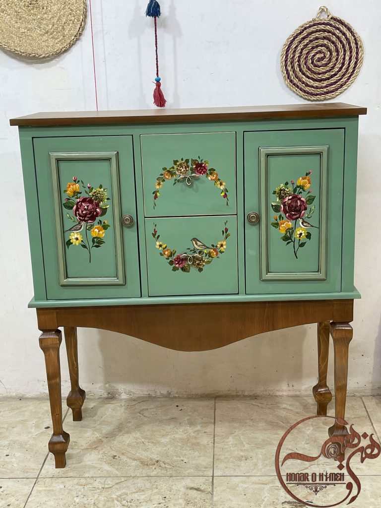 کنسول چوبی سبز