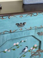 کنسول چوبی فیروزه ای