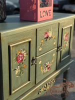 کنسول چوبی سبز