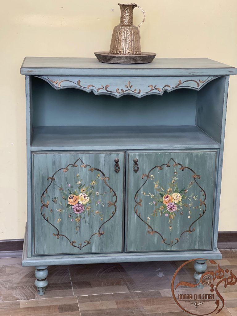 کنسول چوبی طوسی