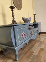 میز تیوی چوبی کلاسیک