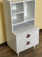 پاتختی چوبی سفید