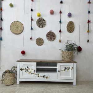 میز تلویزیون سفید