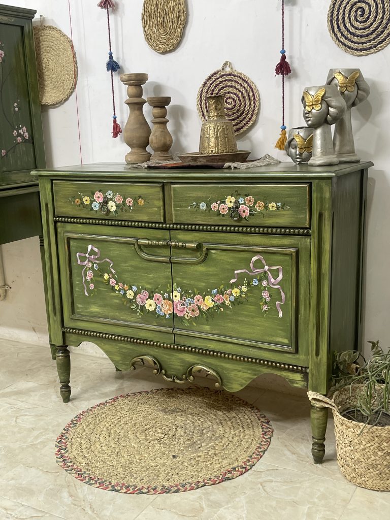 کنسول چوبی سبز