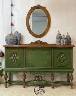 کنسول چوبی سبز سلطنتی