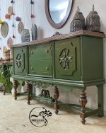 کنسول چوبی سبز سلطنتی