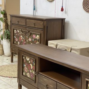 ست میز تلویزیون و کنسول سلطنتی