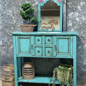 کنسول چوبی کلاسیک