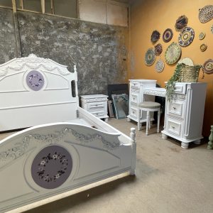 سرویس خواب چوبی سفید