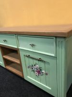 میز تلویزیون چوبی کلاسیک