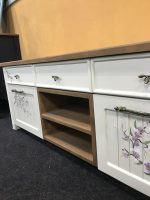 میز تیوی چوبی کلاسیک