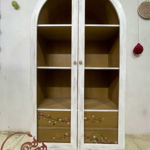 کتابخانه چوبی ساده و شیک