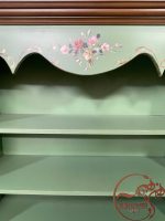 کتابخانه چوبی ساده و شیک