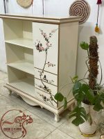 کتابخانه چوبی ساده و شیک