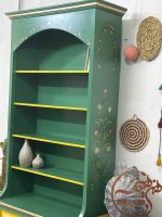 کتابخانه چوبی ساده و شیک