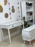 میز تحریر چوبی سفید