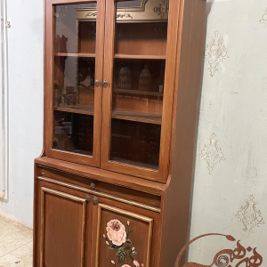 ویترین چوبی