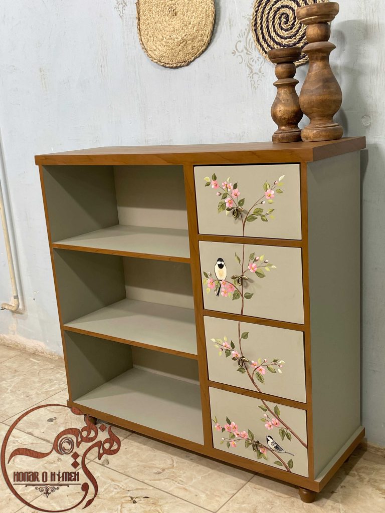 کتابخانه چوبی ساده و شیک