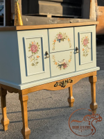 کنسول چوبی ابی