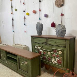 ست میز تلویزیون و کنسول سلطنتی