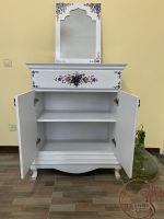 جاکفشی چوبی سفید