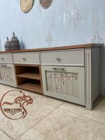 میز تیوی لاکچری