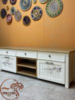 میز تلویزیون لاکچری