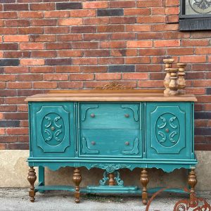 کنسول چوبی کلاسیک