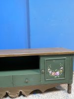 میز تیوی لاکچری