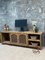 میز تیوی لاکچری