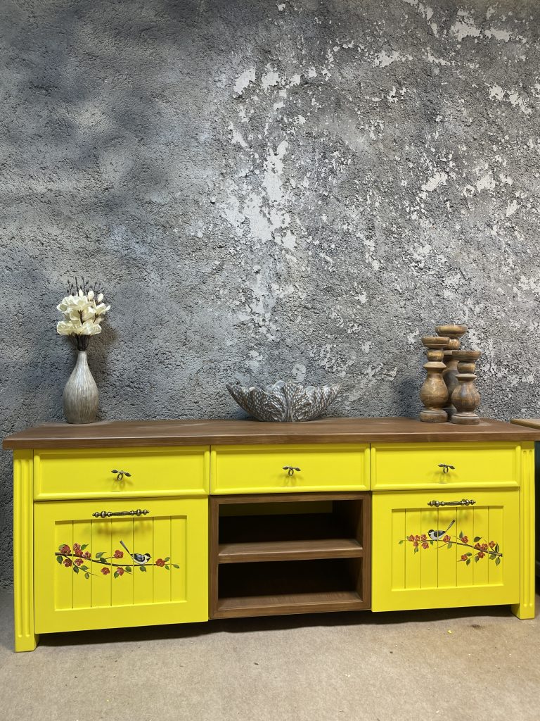 میز تیوی لاکچری