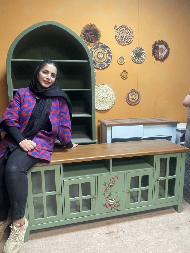 جدیدترین میز تلویزیون