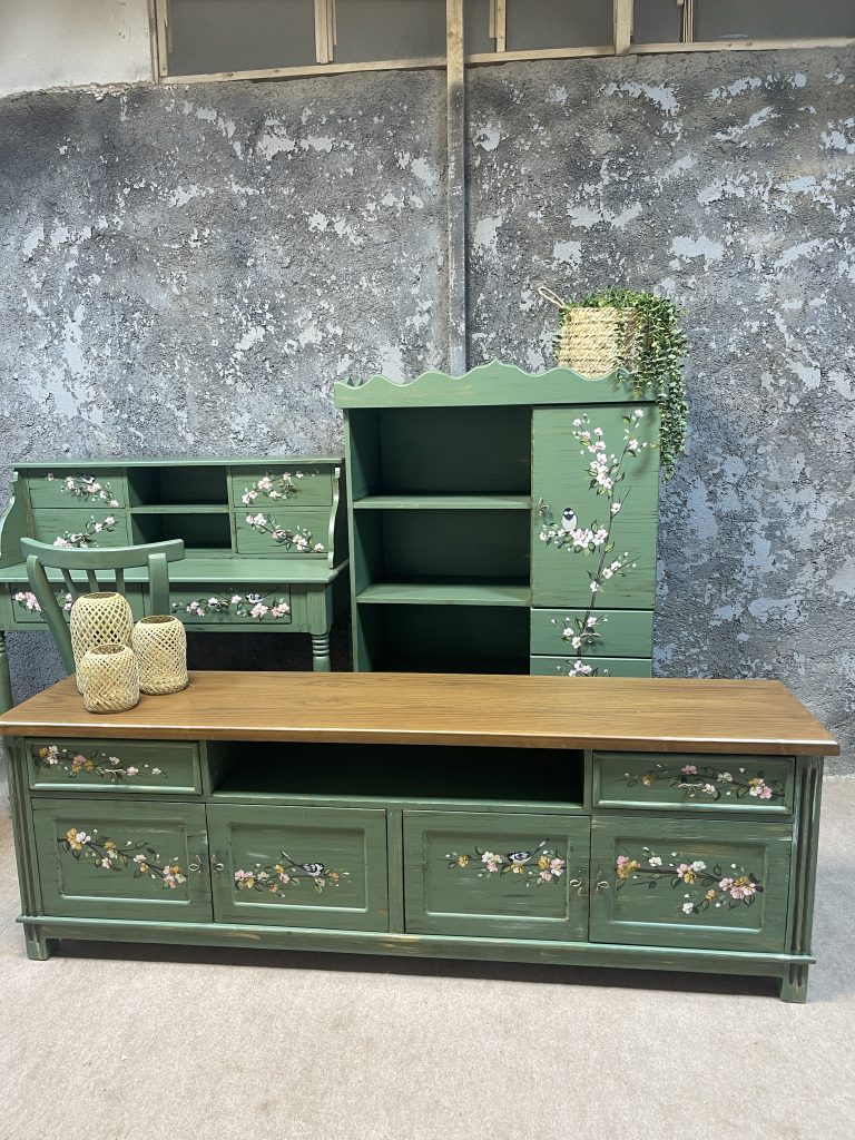 ست چوبی منزل