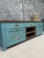 میز تلویزیون لاکچری