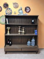 کتابخانه چوبی