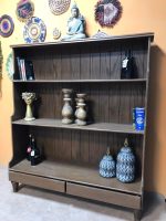 کتابخانه چوبی