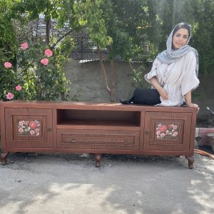 میز تلویزیون لاکچری