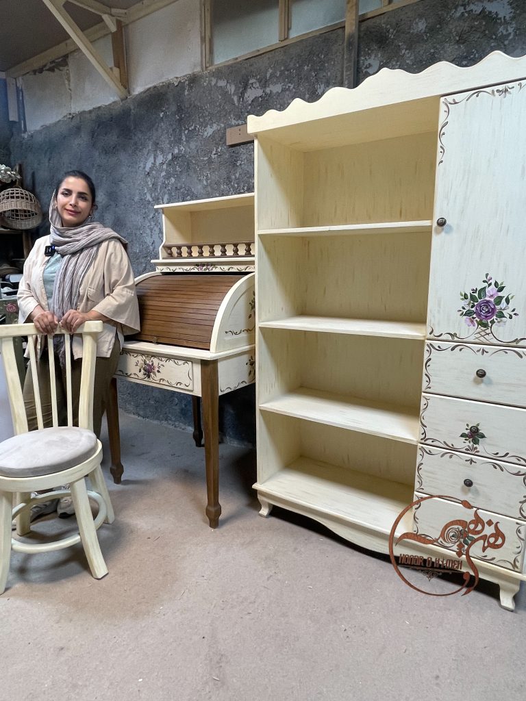 ست میز تحریر و کتابخانه چوبی