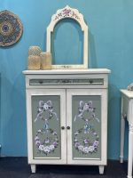 جاکفشی اپارتمانی