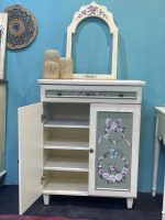 جاکفشی اپارتمانی