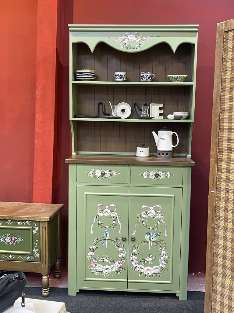 کافی بار مدرن