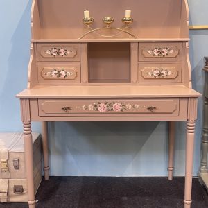 میز تحریر مدرن