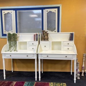 میز تحریر مدرن