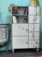 کتابخانه چوبی ساده و شیک